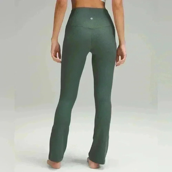 Lululemon Align Ribbed Mini-Flared Pant *Extra  Short - Picture 3 of 6